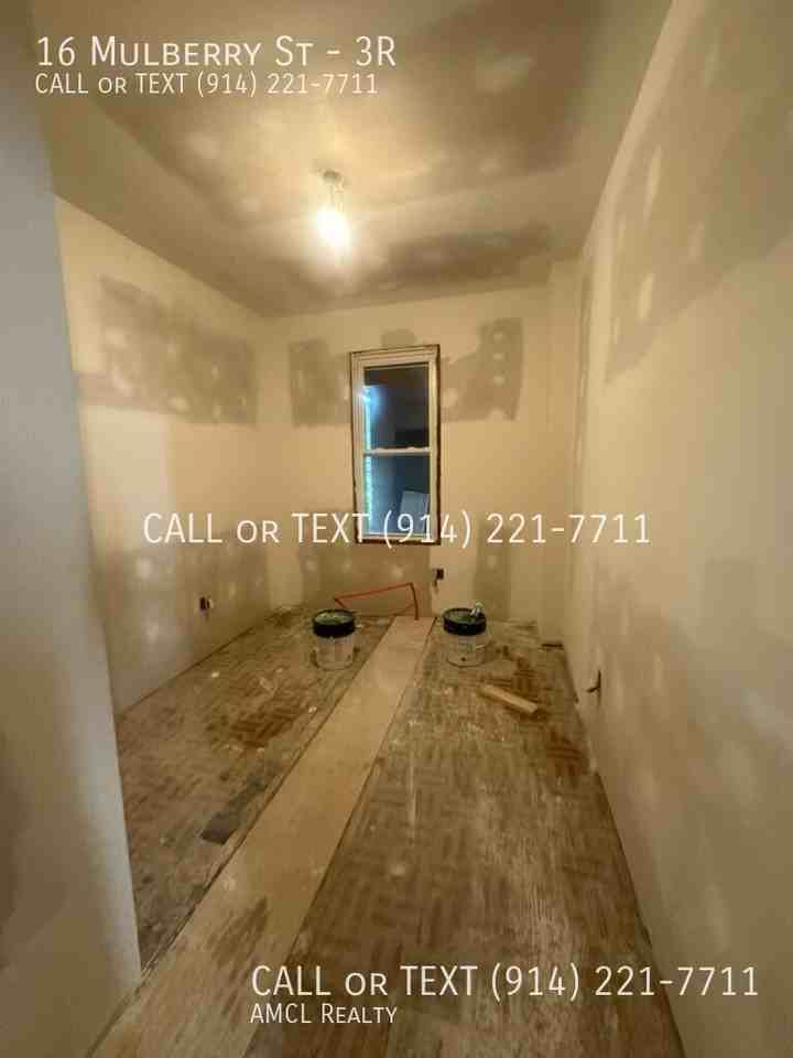 16 Mulberry St #3R