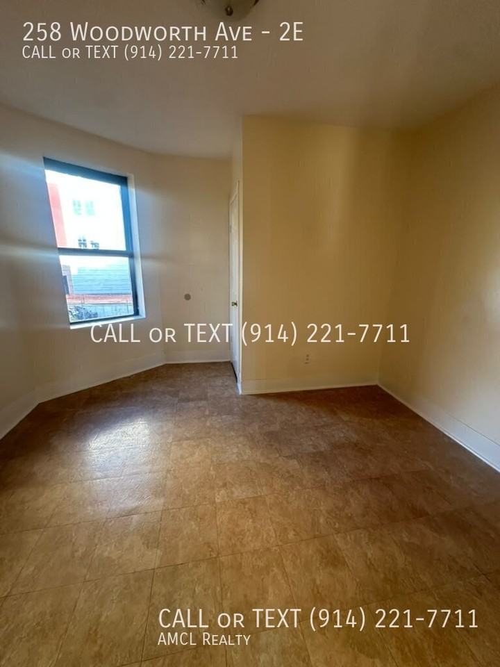 258 Woodworth Ave #2E - Photo 4 of 5