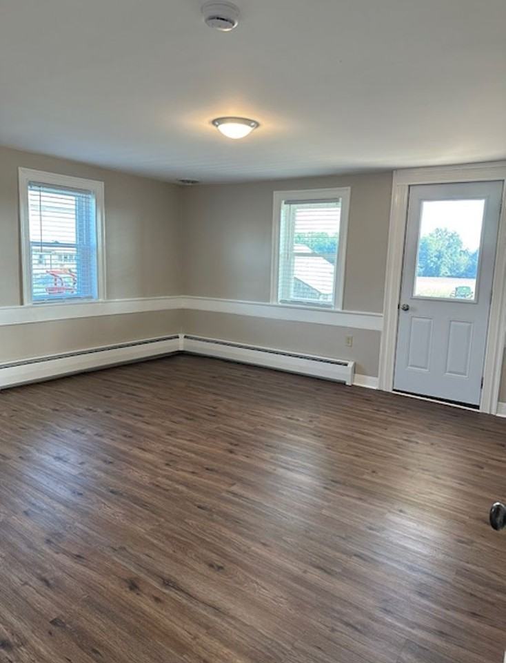 1758 N State Route 934 - Photo 2 of 17