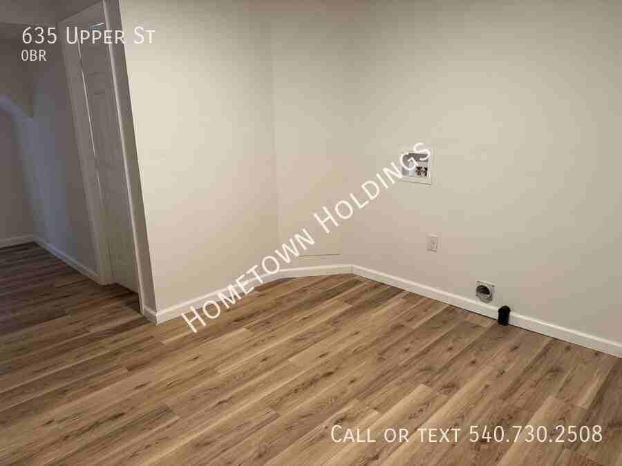 635 Upper St - Photo 2 of 11