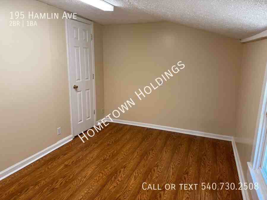 195 Hamlin Ave - Photo 4 of 7