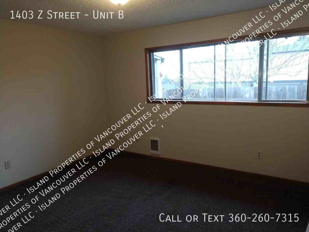 1403 Z St #B - Photo 7 of 15