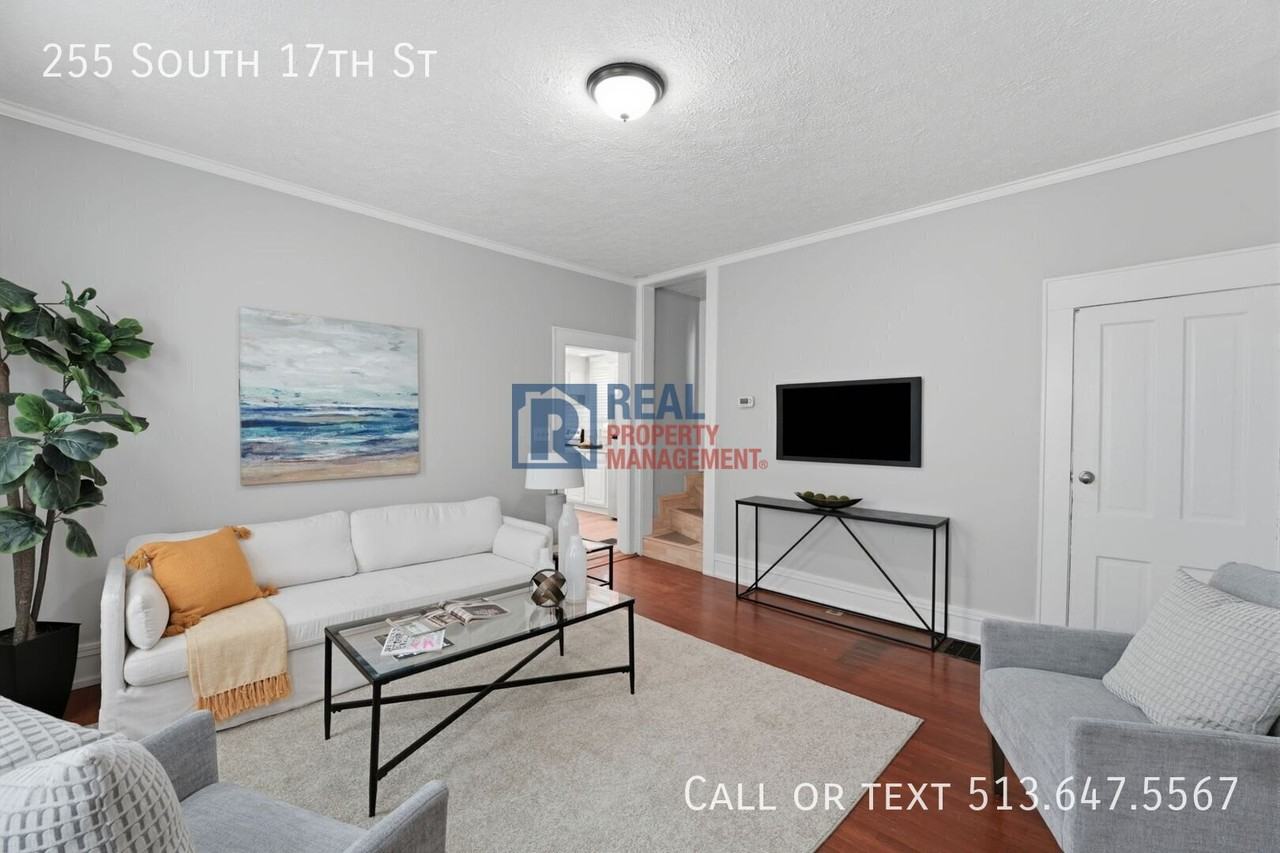 255 S 17th St - Photo 3 of 32
