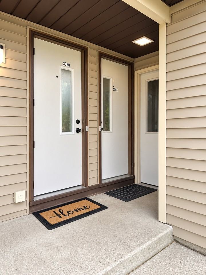 3362 Burlingame Ave Sw - Photo 2 of 17