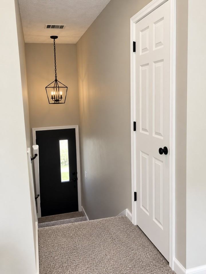3362 Burlingame Ave Sw - Photo 3 of 17