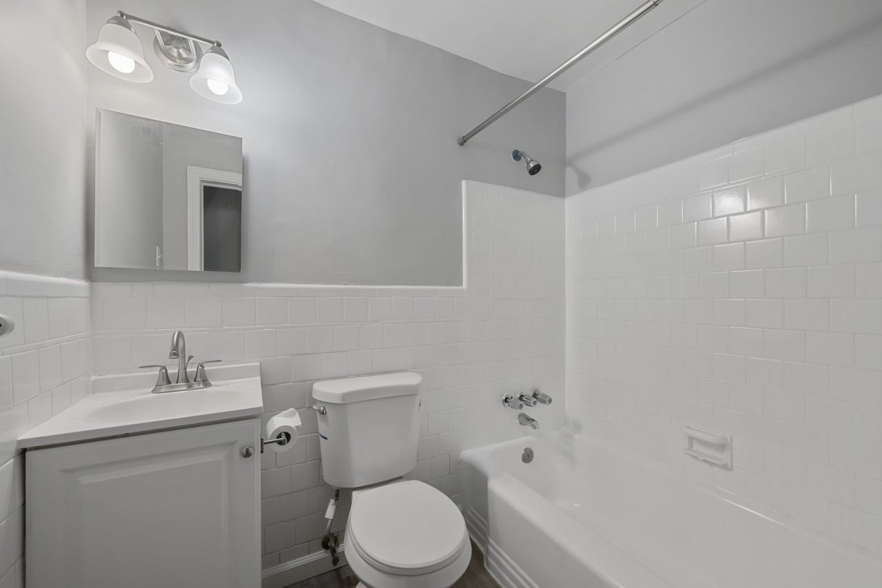 6151 Chinquapin Pkwy - Photo 4 of 14