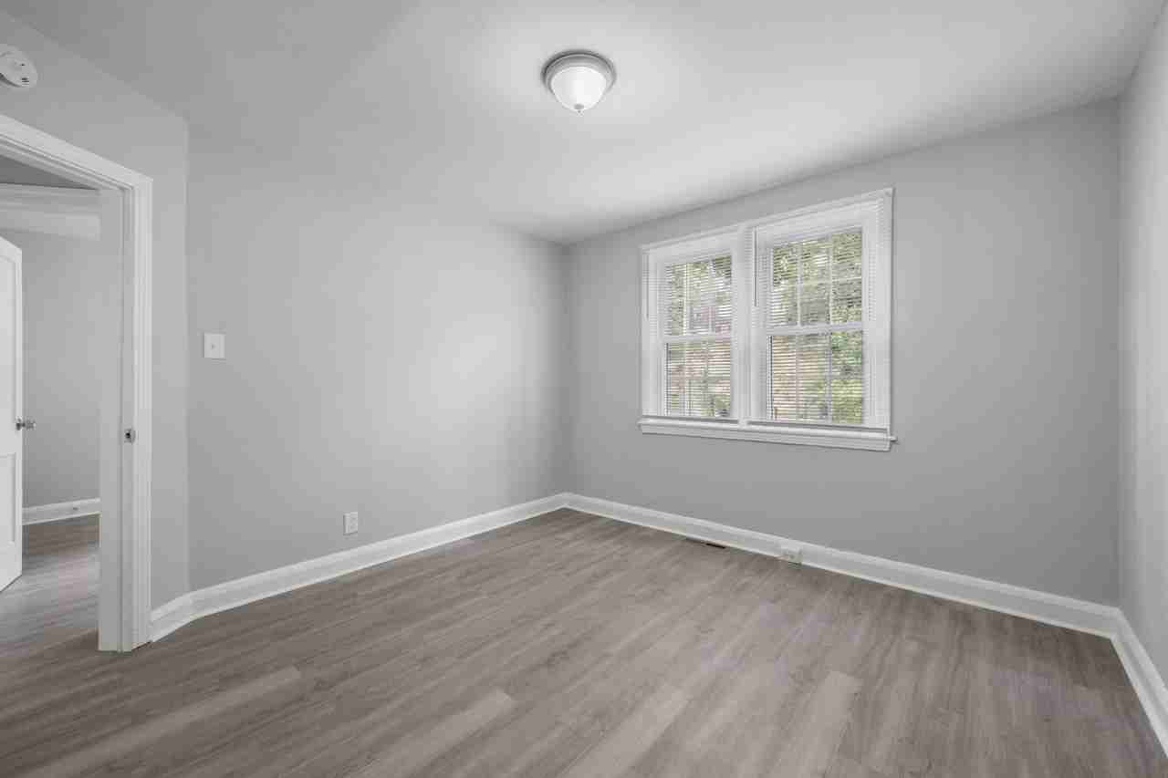 6151 Chinquapin Pkwy - Photo 7 of 14