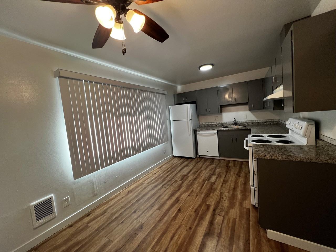 18100 Sw Shaw St #14 - Photo 7 of 20