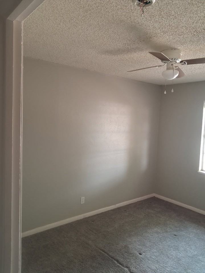 4027 Huaco Ln - Photo 2 of 6