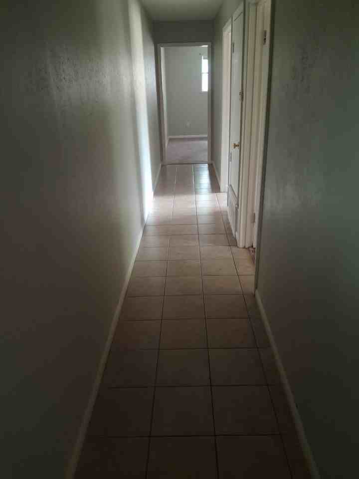 4027 Huaco Ln - Photo 3 of 6