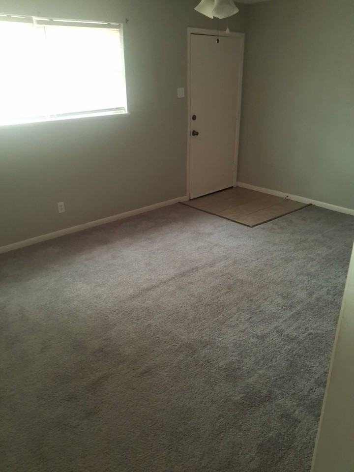 4027 Huaco Ln - Photo 4 of 6
