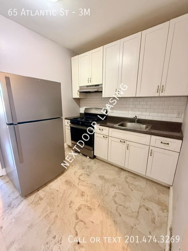 65 Atlantic St #3M - Photo 2 of 8
