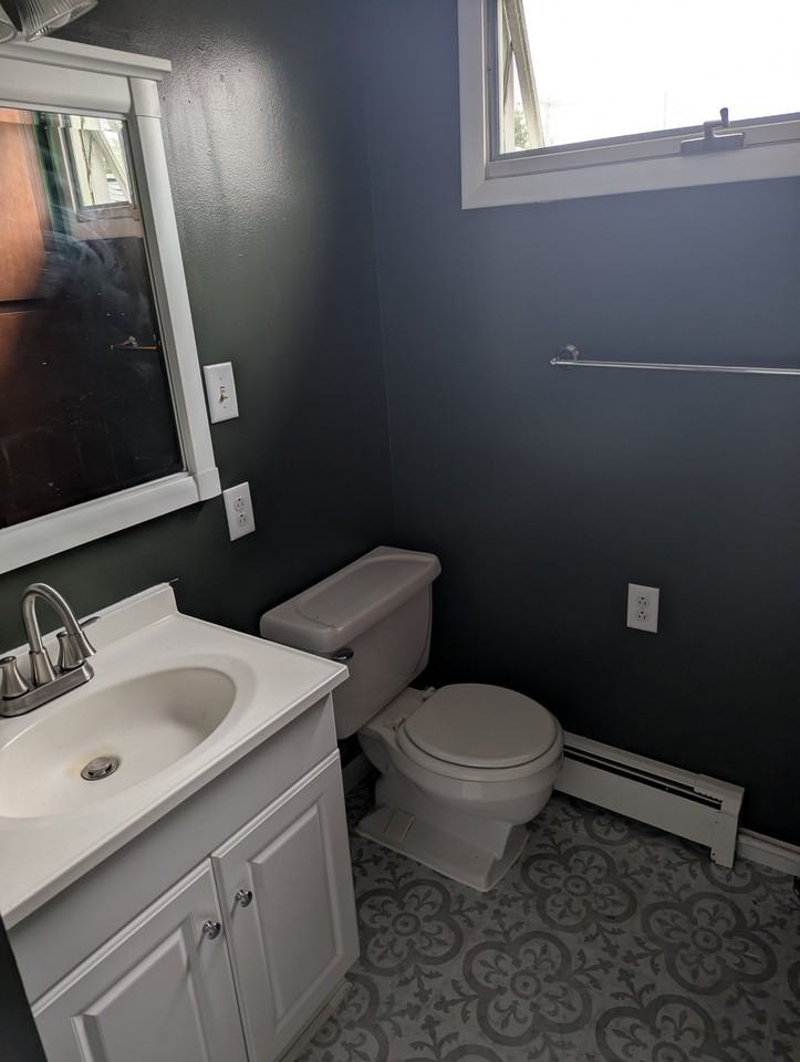 503 1/2 Oak St - Photo 4 of 11