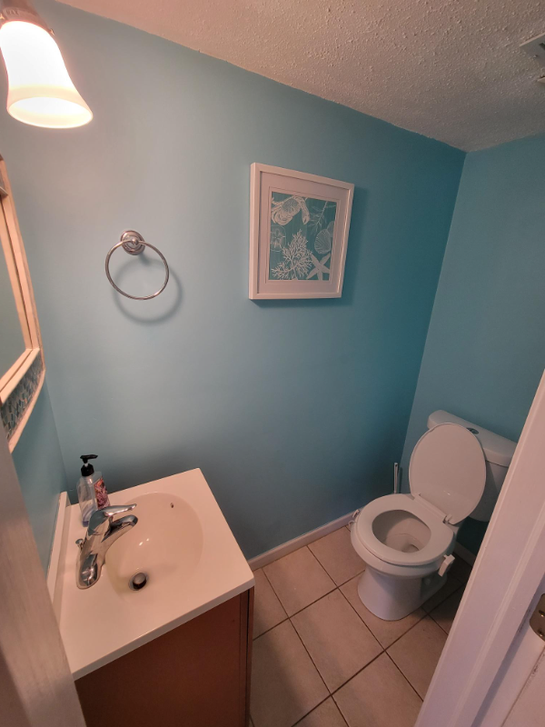 10 Adriana Ct - Photo 7 of 14