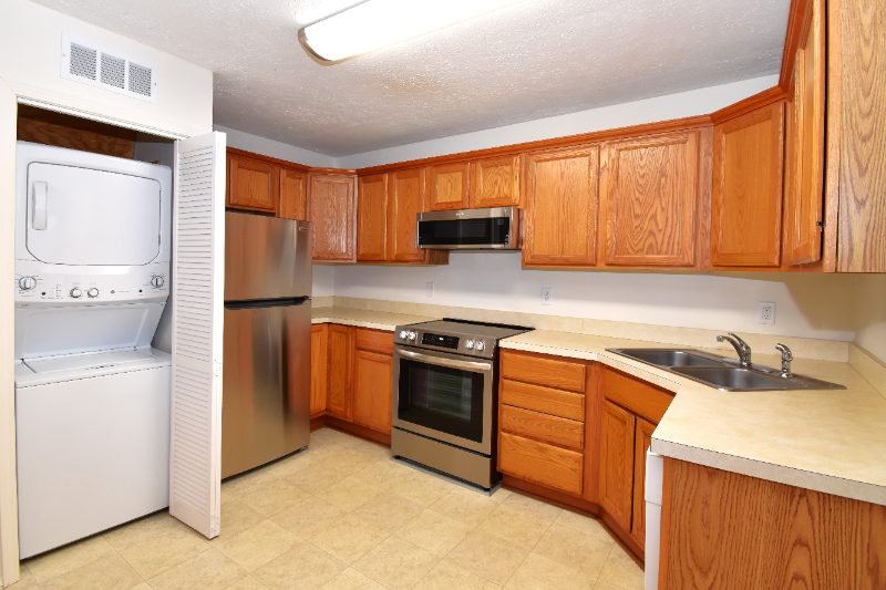 433 Princess Ann Dr - Photo 6 of 40