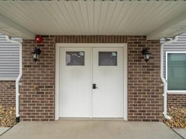 featured image of 7036 Crosvik Ct #1