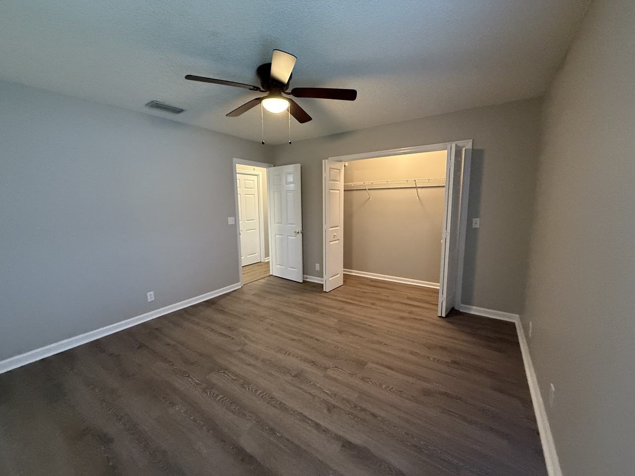 269 Sandalwood Cir - Photo 7 of 14