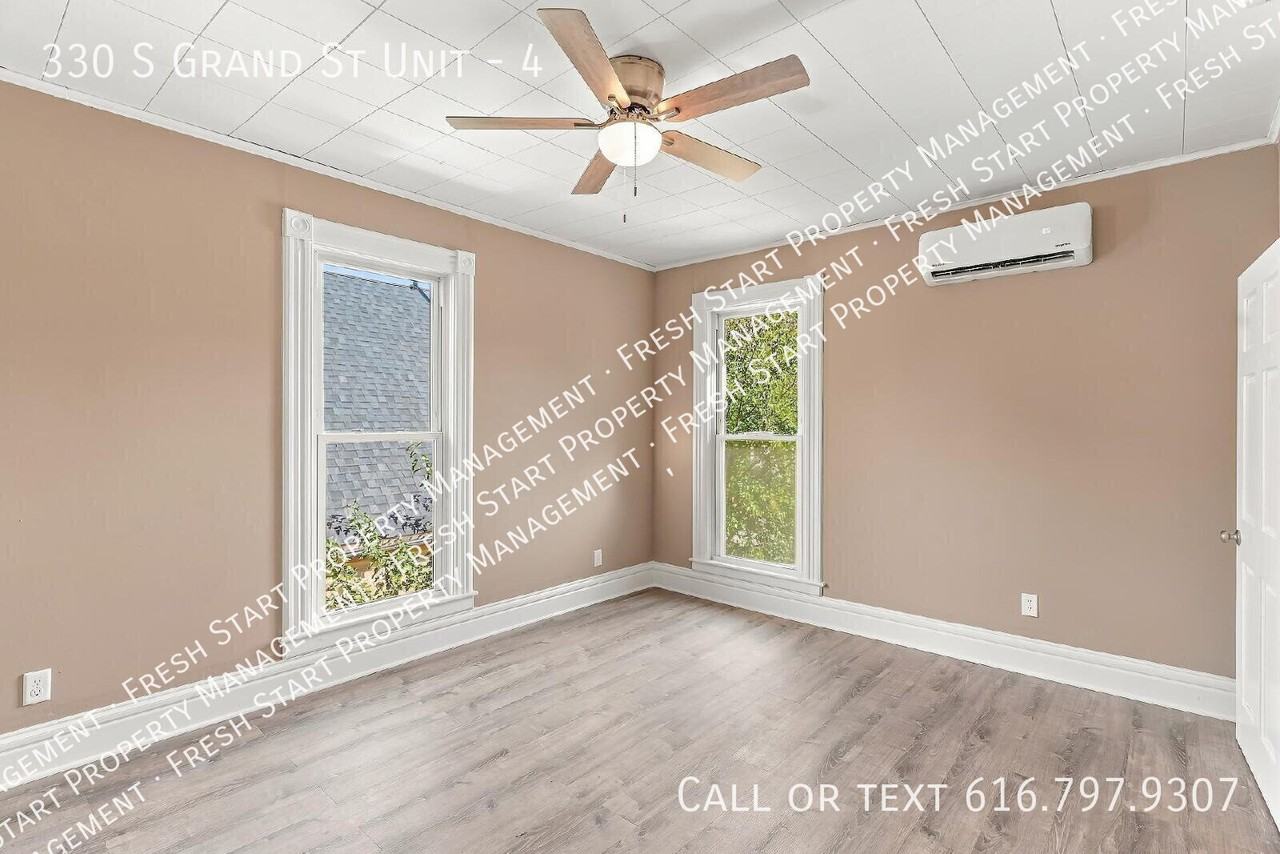 330 S Grand St #4 - Photo 2 of 20