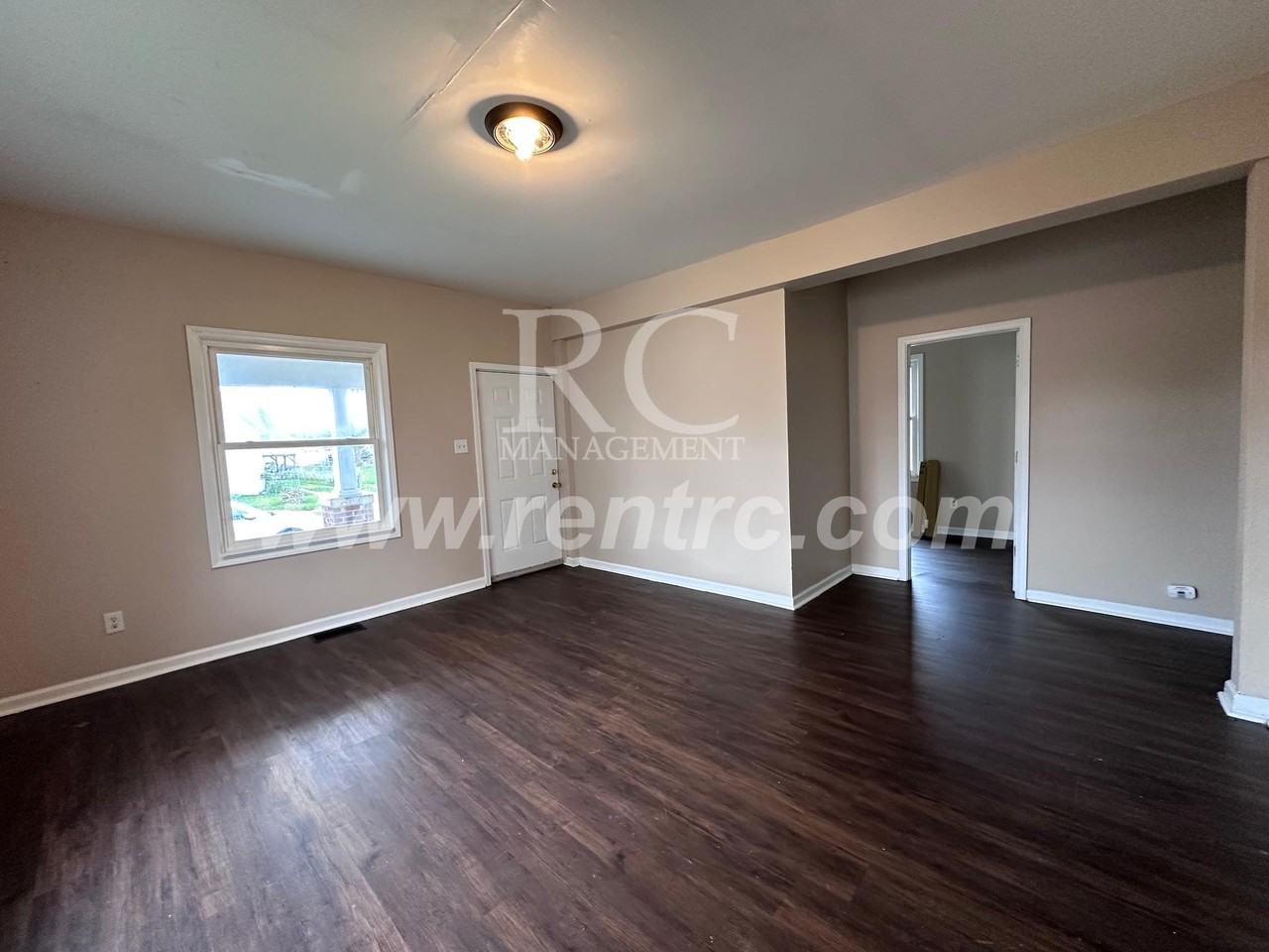 103 S Griffin St #S - Photo 7 of 13