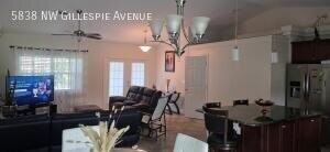 5838 Nw Gillespie Ave - Photo 4 of 15