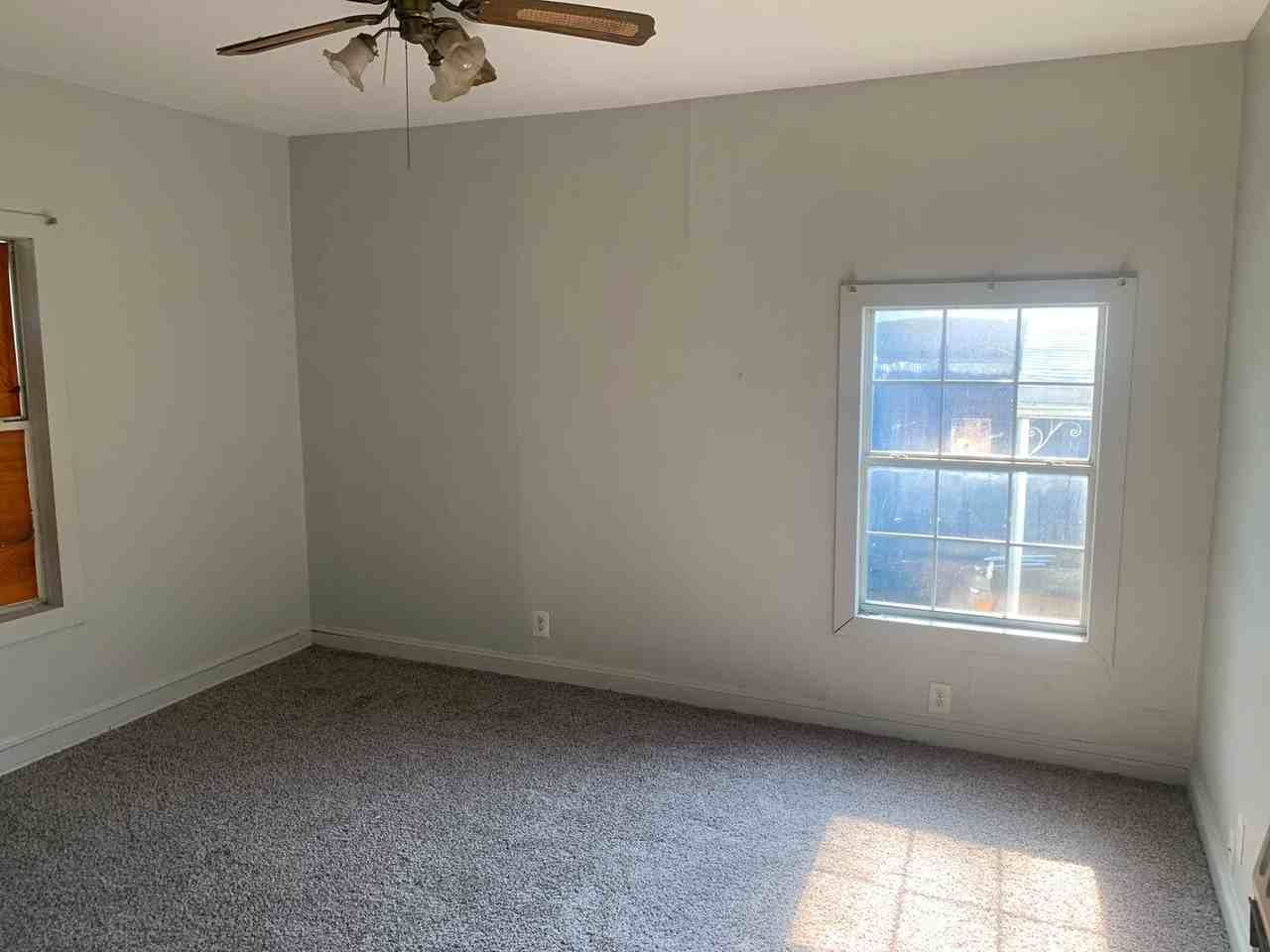 1624 Claiborne Ave #B - Photo 2 of 5