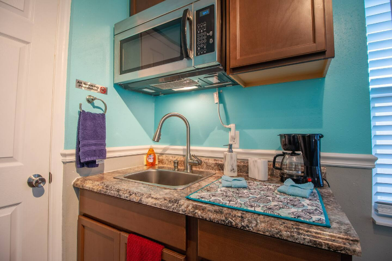 2721 Raeford Rd #2 - Photo 5 of 19