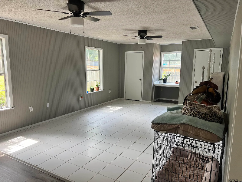 3711 Pratt Dr - Photo 5 of 12