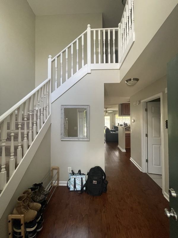 214 Foxchase Ln - Photo 3 of 10