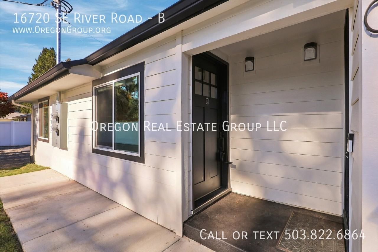 16720 Se River Rd #B - Photo 5 of 28