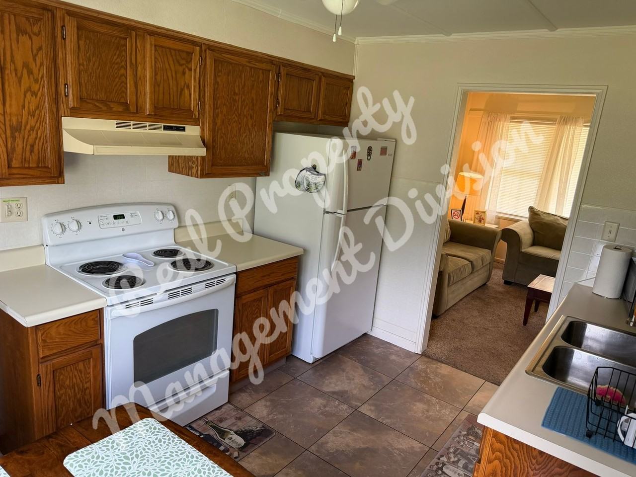 10 Barbara Ct - Photo 7 of 11