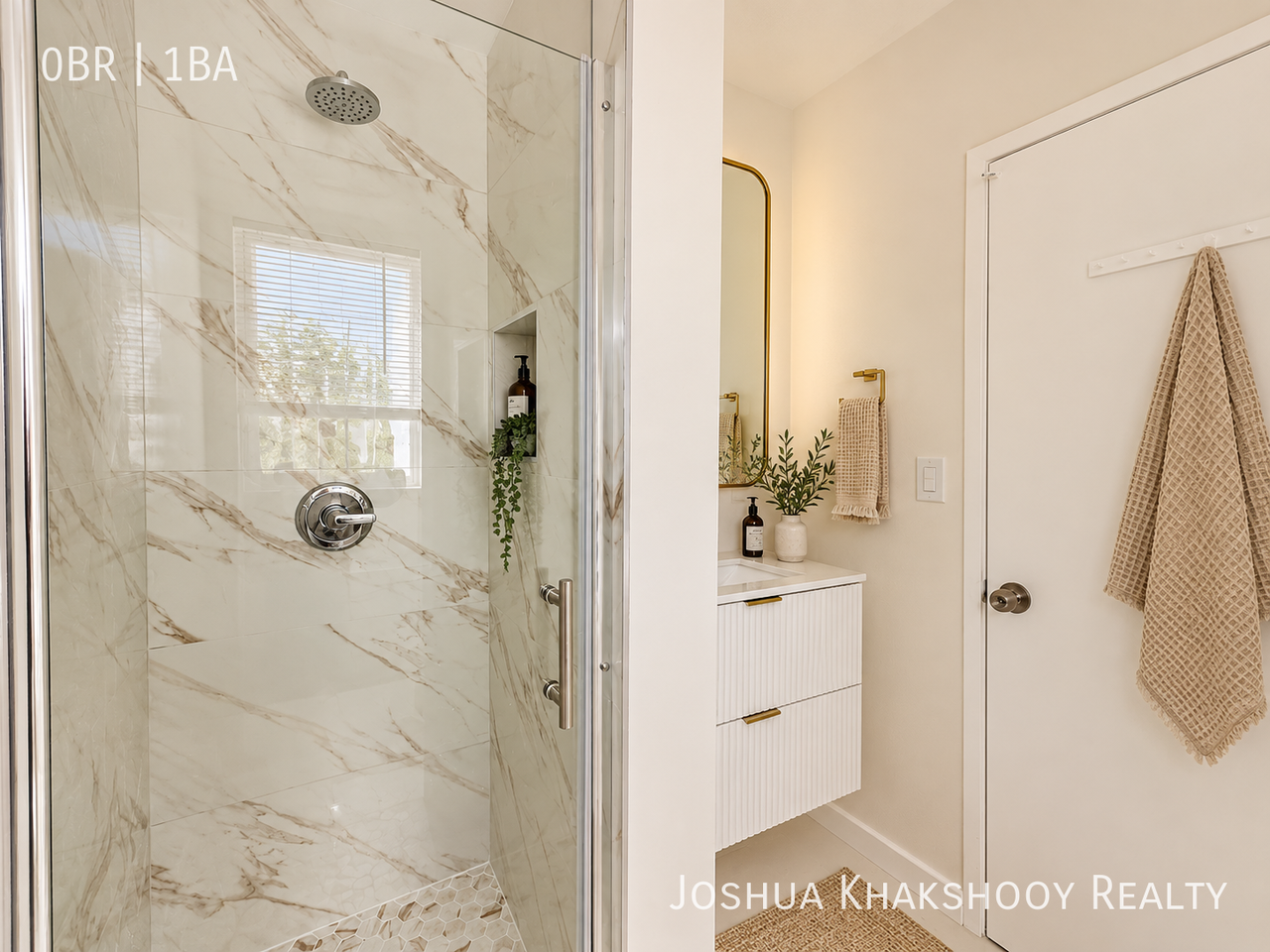 624 E Arbor Vitae St #2 - Photo 5 of 5