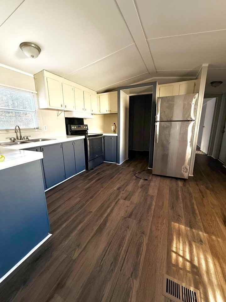 316 Pelican Ct - Photo 4 of 7