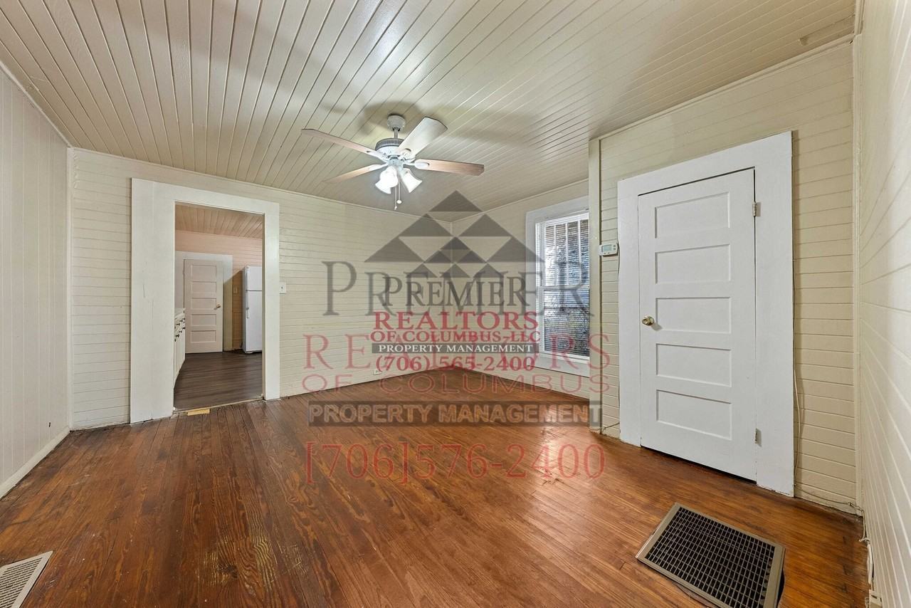 3933 Meritas Dr #1 - Photo 6 of 16