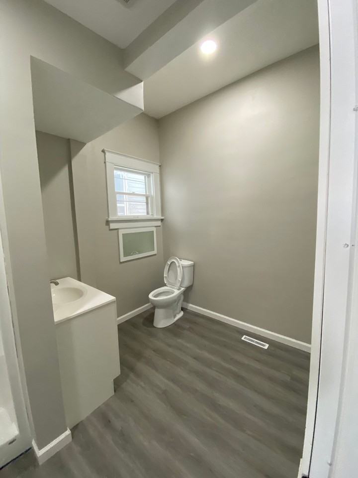115 Stutsman St - Photo 4 of 9