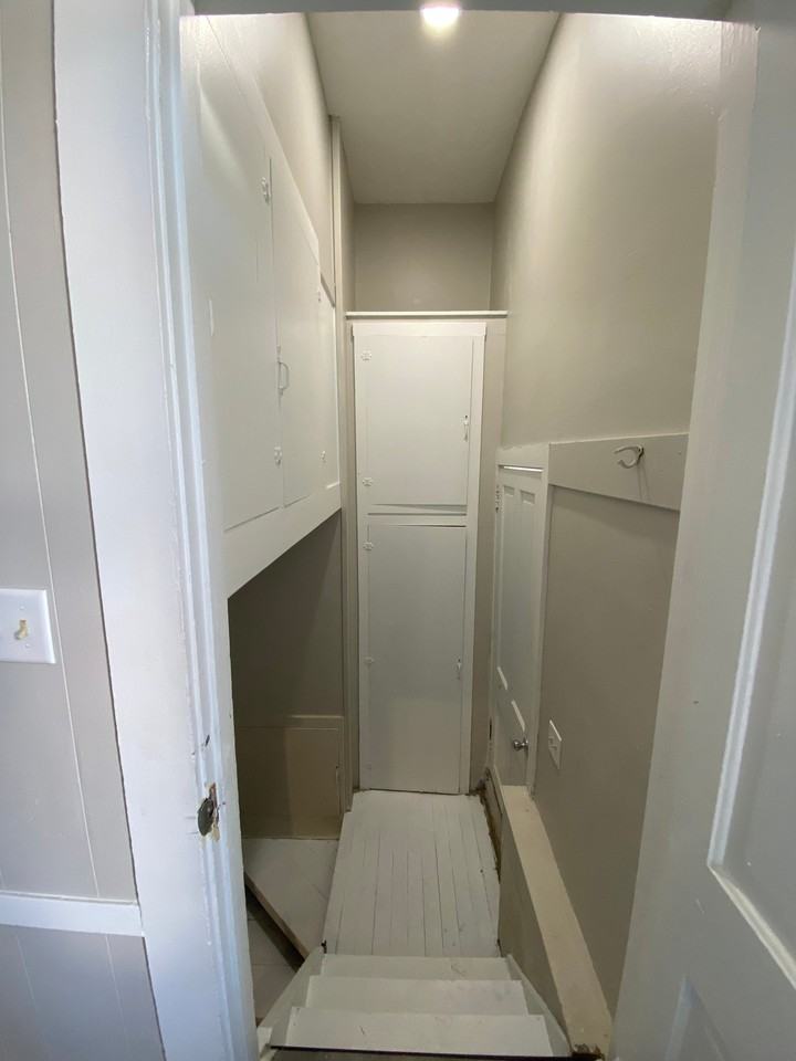 115 Stutsman St - Photo 6 of 9