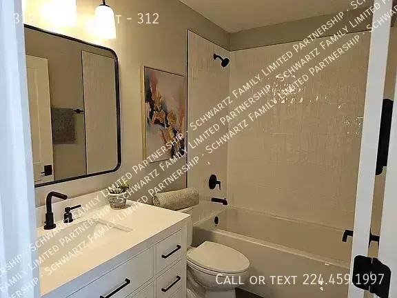 312 E Lincoln St #312 - Photo 3 of 18