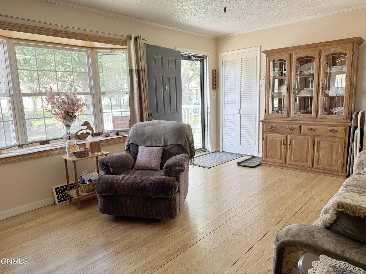1003 N 10th St - Photo 5 of 18