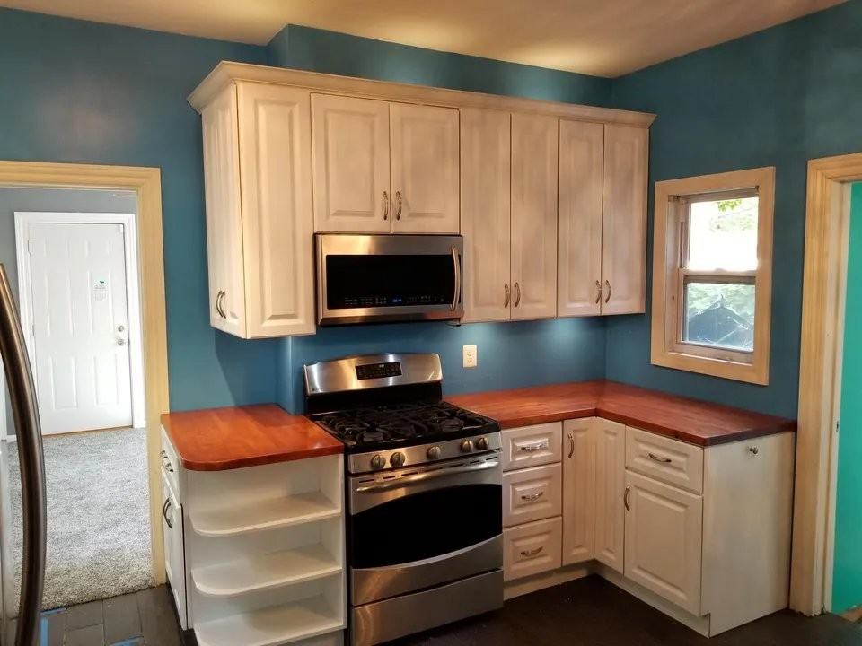 2717 1st Ave S #1 - Photo 2 of 10