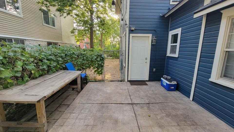 2717 1st Ave S #1 - Photo 4 of 10