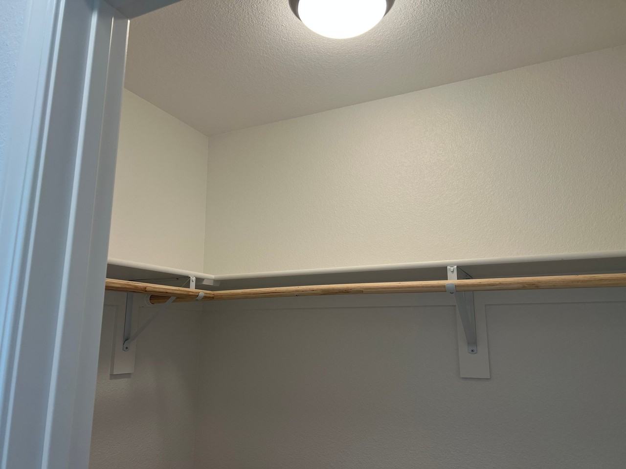 168 Hazelnut Ln - Photo 7 of 20