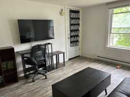 featured image of 61 Walnut St