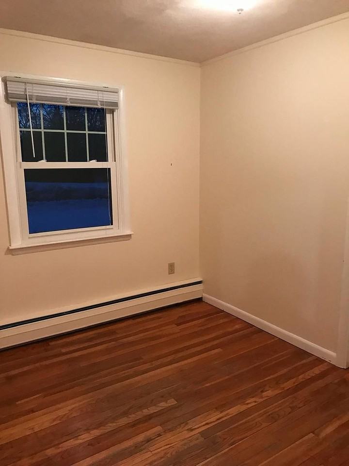 168 Rand Rd - Photo 6 of 14