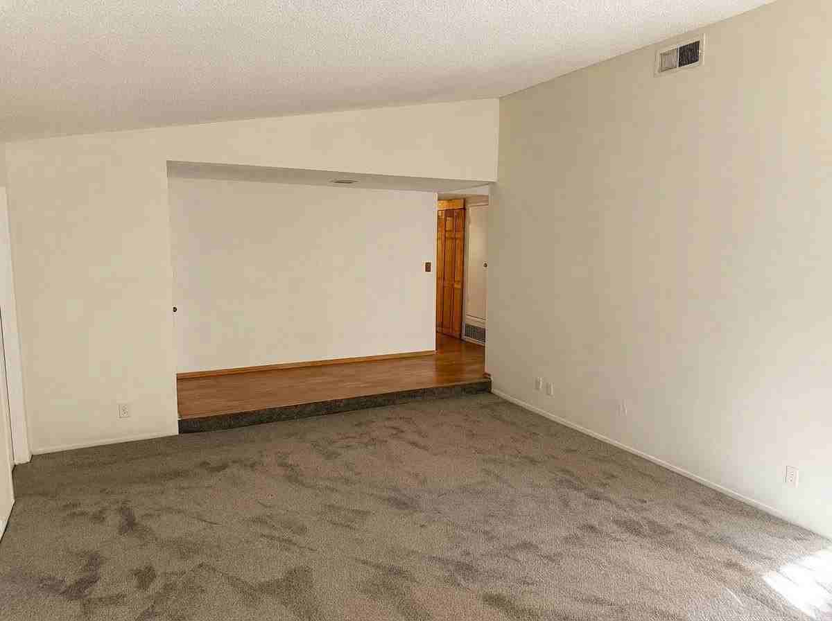 2158 Brentwood St - Photo 2 of 20