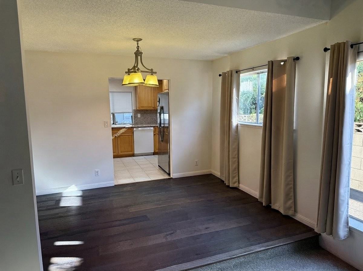 2158 Brentwood St - Photo 7 of 20