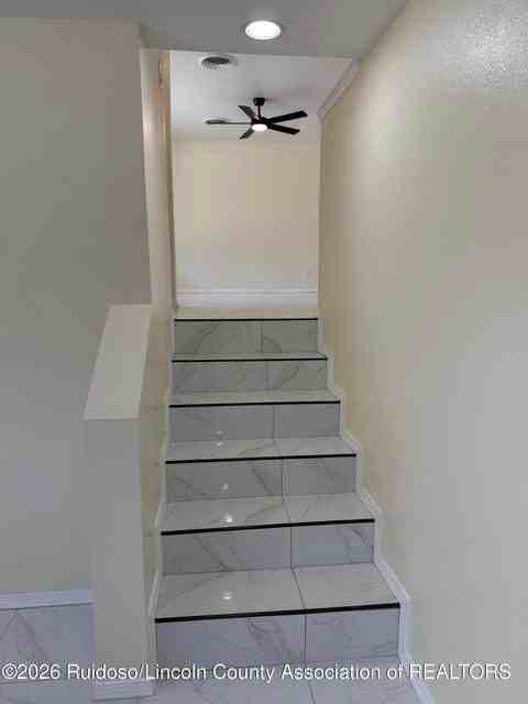 2312 Cornell Dr - Photo 7 of 15