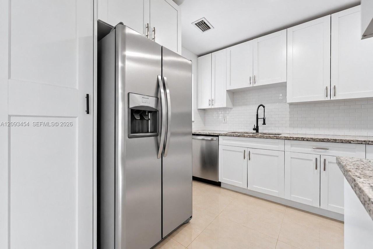 18135 Sw 95th Ct - Photo 6 of 18