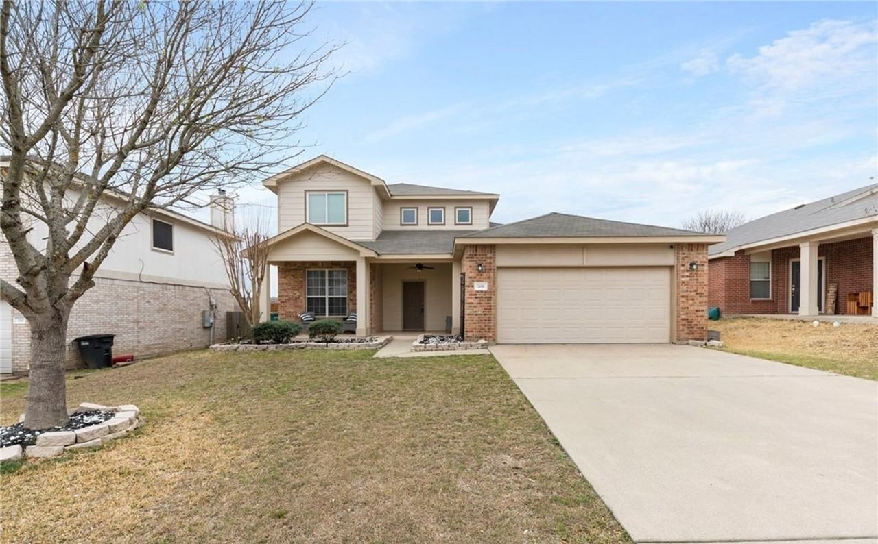 708 Black Hills Trl - Photo 3 of 20
