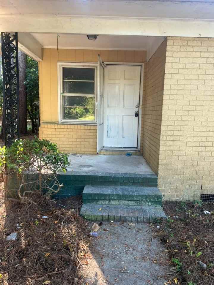 6216 Blynn Dr - Photo 2 of 15