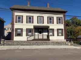 featured image of 16 Mount Pleasant St #2