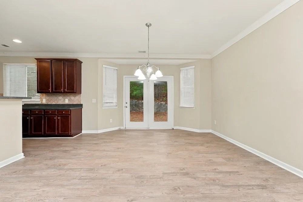 2718 Haynescrest Dr - Photo 3 of 8